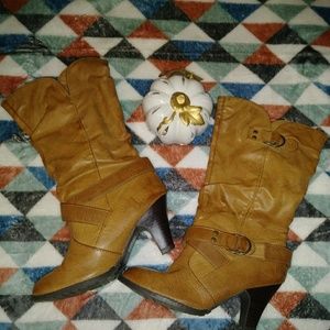 Camel Boots